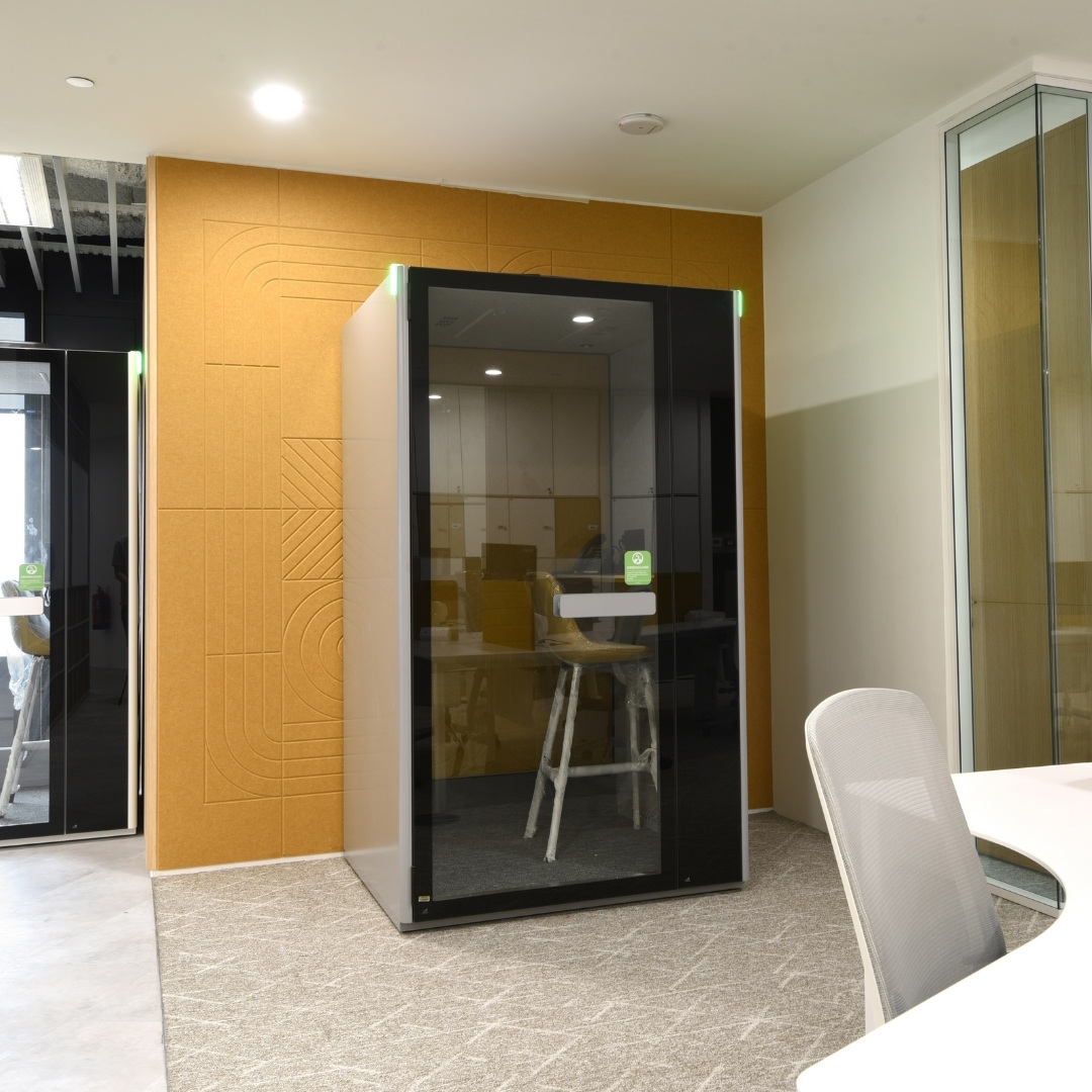 Soundproof office booth
