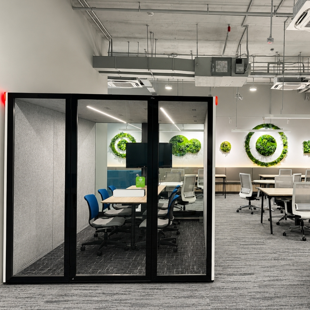 Industrial Technology - Meeting Pod (4-6 person)